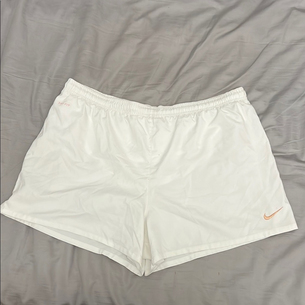 Nike White Athletic Shorts Lightweight Elastic Waist